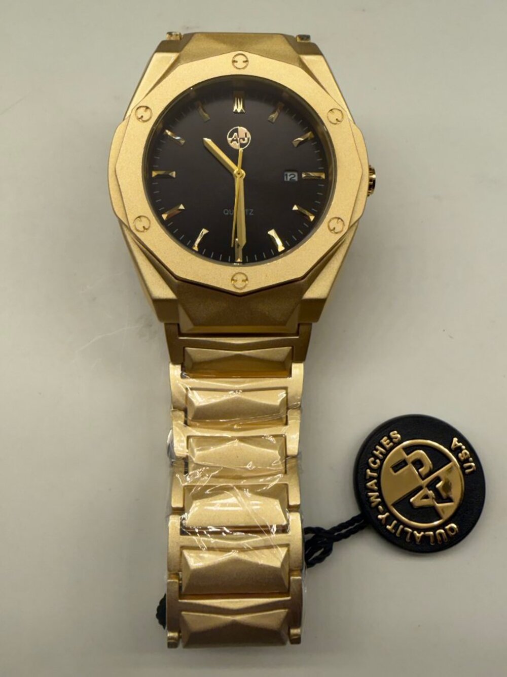 AJ Quality Watches USA Men's 45mm Matte Gold Black Bezel Quartz Watch NWT